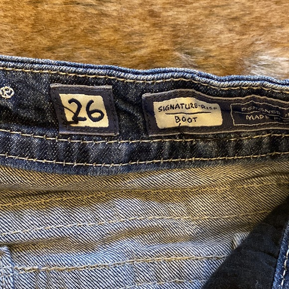 Size 26 Miss Me Jeans Boot Cut - Picture 7 of 8